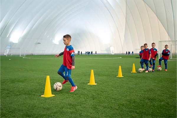 Football training equipment